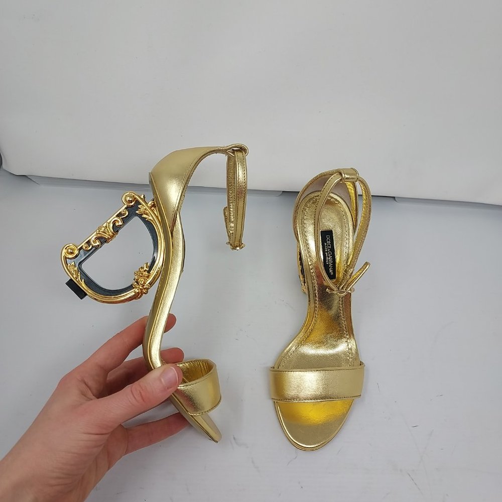 DOLCE&GABBANA Sculpted-Heel Metallic Leather Sandals - Picture 2 of 10